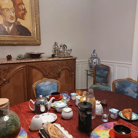 ホームステイ Hyper Centre ,jolie Climatisee Avec Parking Securise Gratuit *