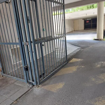 ホームステイ Hyper Centre ,jolie Climatisee Avec Parking Securise Gratuit *